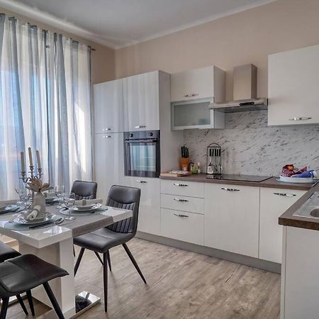 Cozy Modern Apartment Rijeka Exterior foto