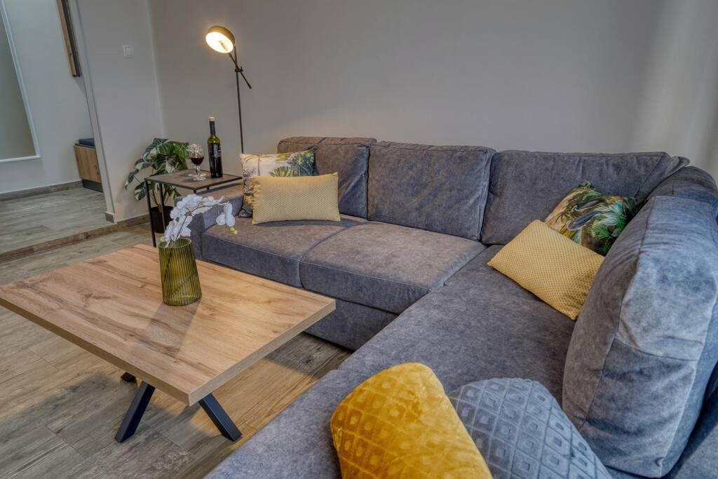 Cozy Modern Apartment Rijeka Exterior foto